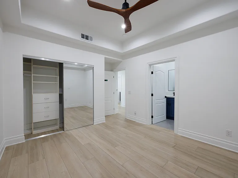 6029 Fairview Pl — Photo 103