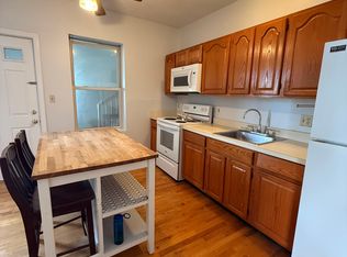 122 Berkshire St #7-3C, Cambridge, MA 02141