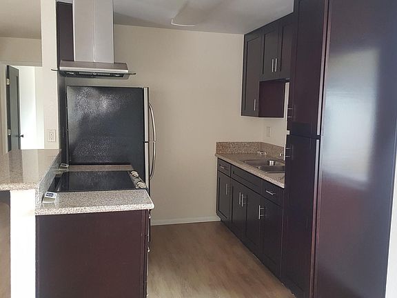 3rd image of 356 Roosevelt St APT 1