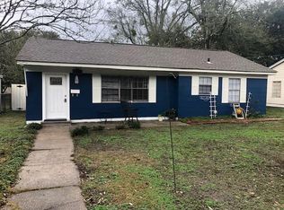 1777 Currie St, Biloxi, MS 39531