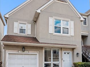 1802 W Diversey Pkwy #I, Chicago, IL
