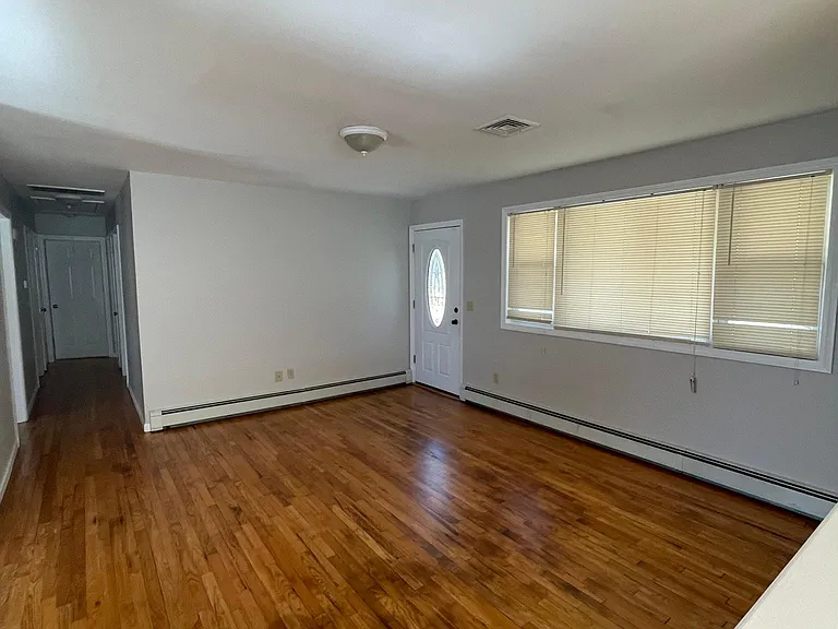 Tamarack Cir — Photo 6