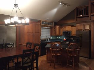 673 Garfield Rd, West Branch, IA 52358