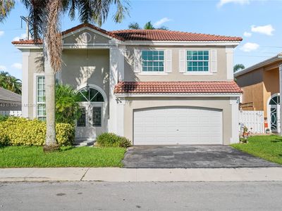 611 Royal Palm Way, Davie, FL, 33325