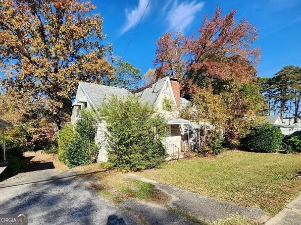 958 W Currahee St, Toccoa, GA 30577
