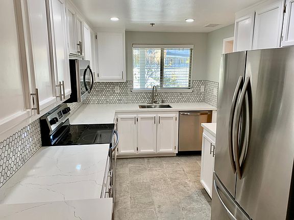 View of Kitchen from living/dinning room