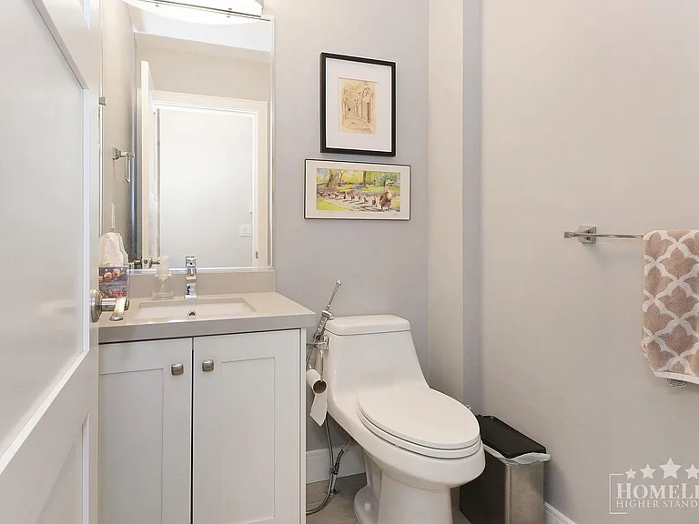 1321 Fir St #2 — Photo 10