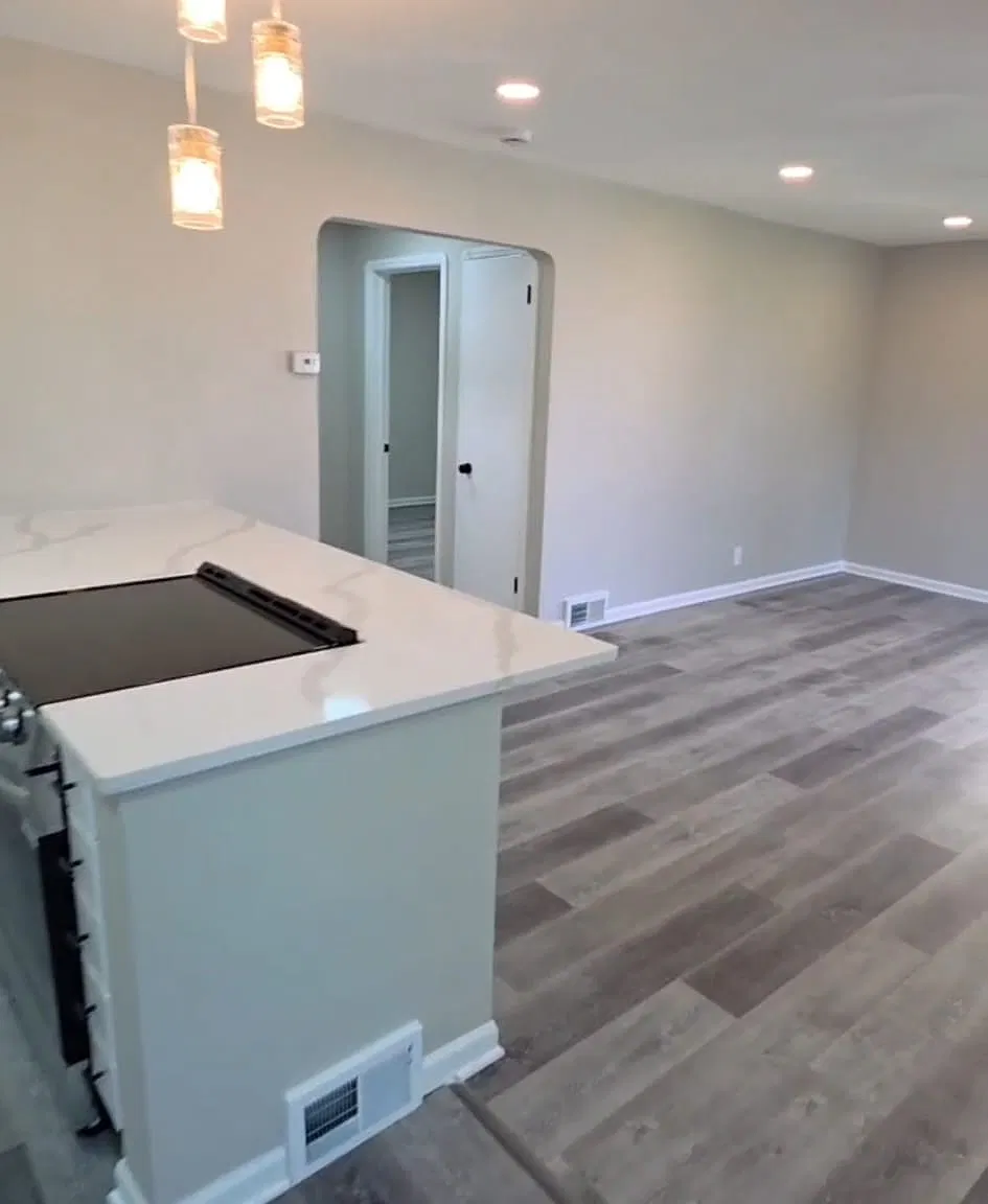 3 bed, 1188 sqft, $1,850 — Photo 1
