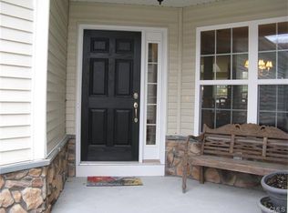 6 Hidden Brook Trl, Bethel, CT 06801