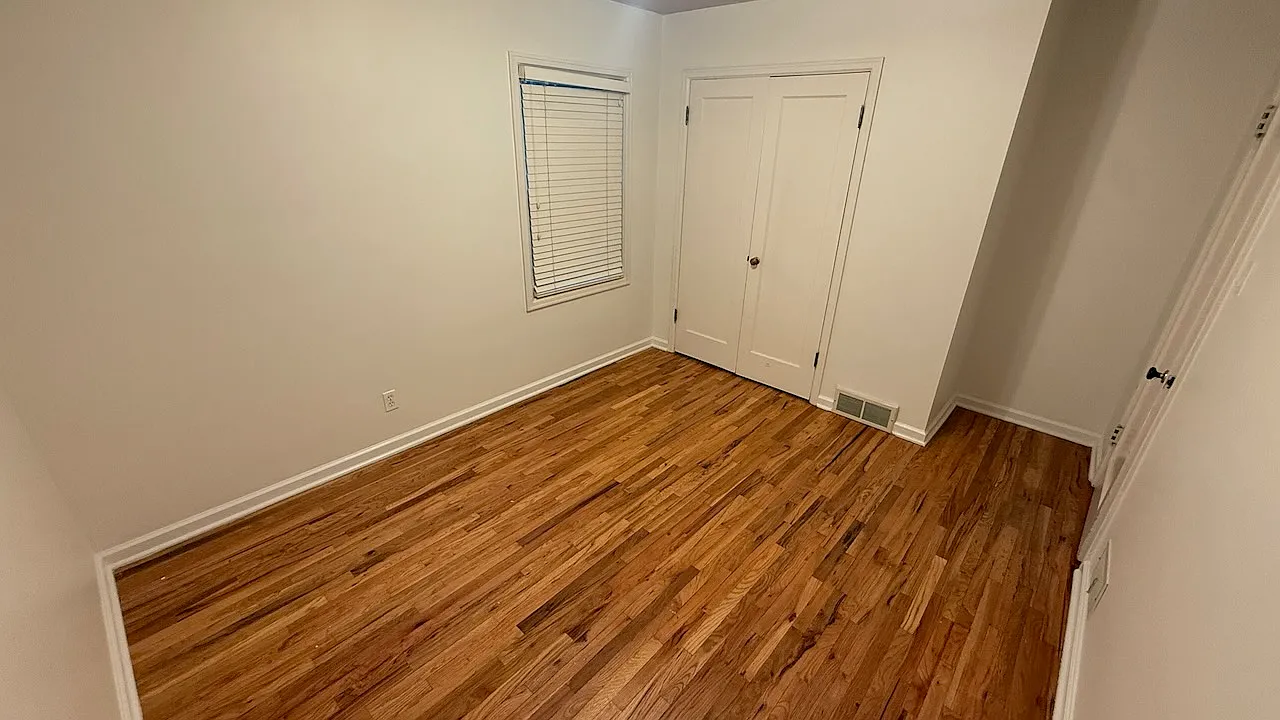 2998 E Louise Ave — Photo 4