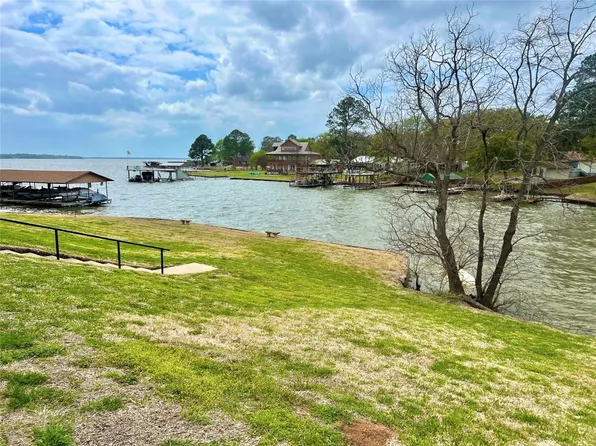 849 S Gun Barrel Ln APT B3, Gun Barrel City, TX 75156