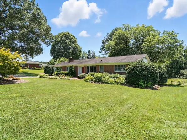 3427 N State Highway 16, Denver, NC 28037