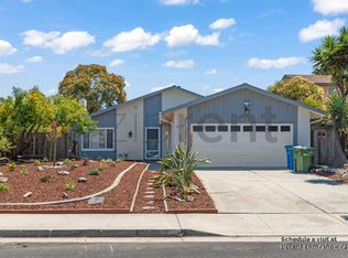 2320 Regina Ct, Santa Clara, CA 95054