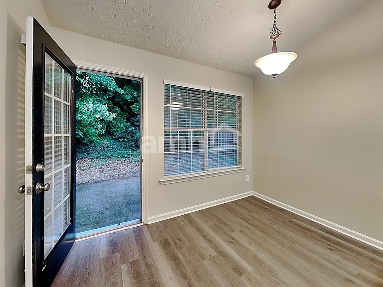 4701 Gold Mine Dr — Photo 6