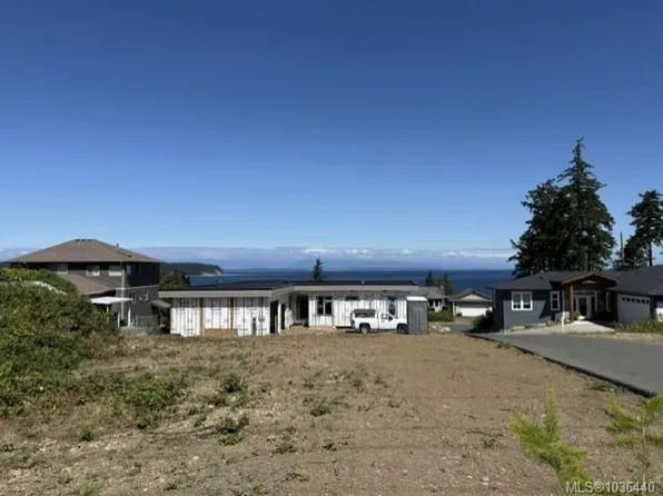 1335 Galerno Rd, Campbell River, BC V9W 1J5