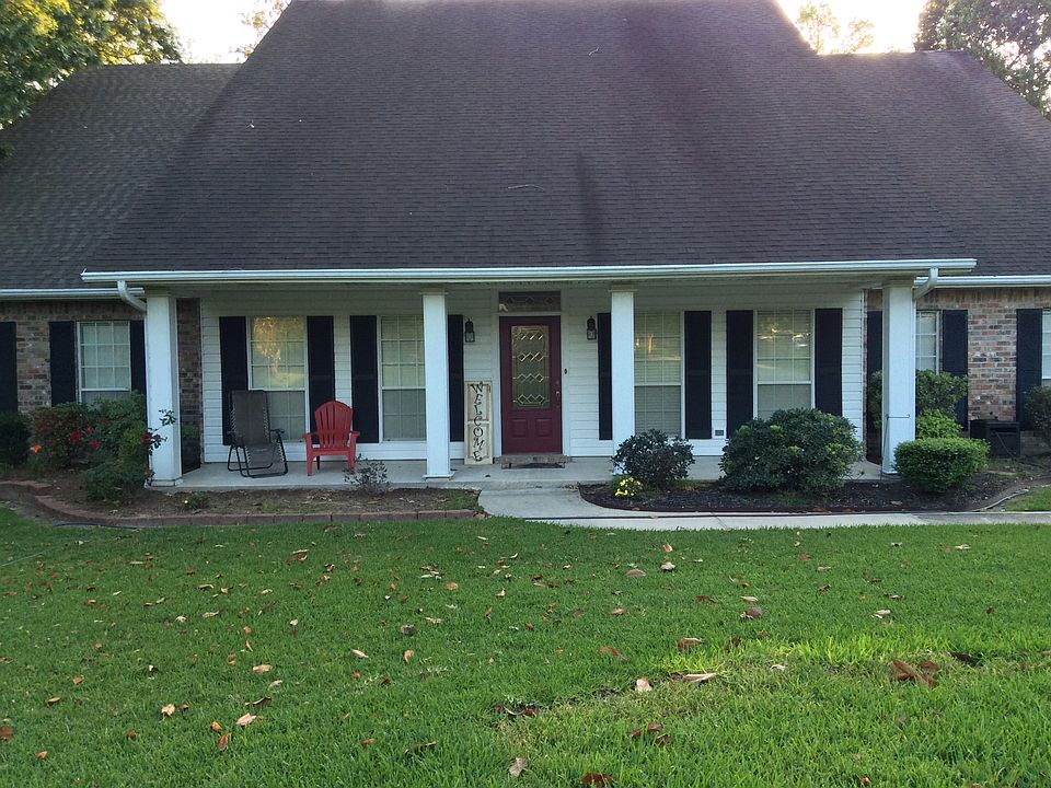 1st image of 933 Saint James Dr