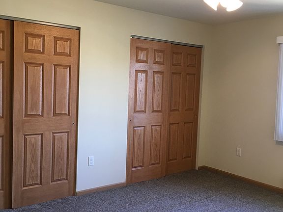 4th image of 1028 Berry Ave APT 101