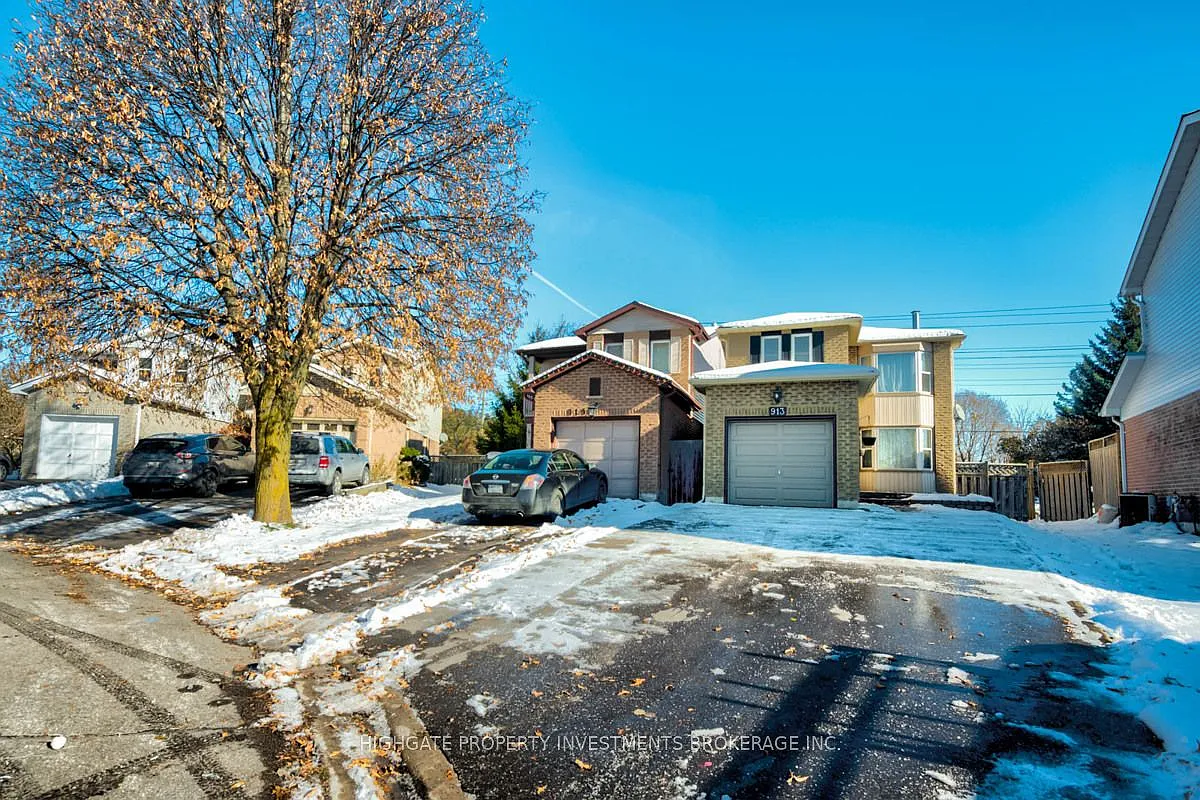 4 bed, $2,900 — Photo 2
