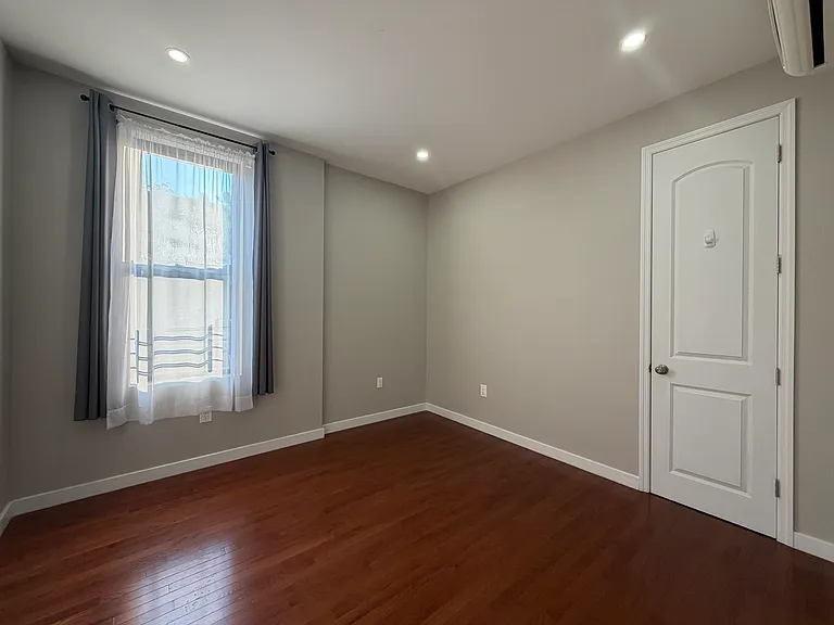 6903 Myrtle Ave #2 — Photo 8