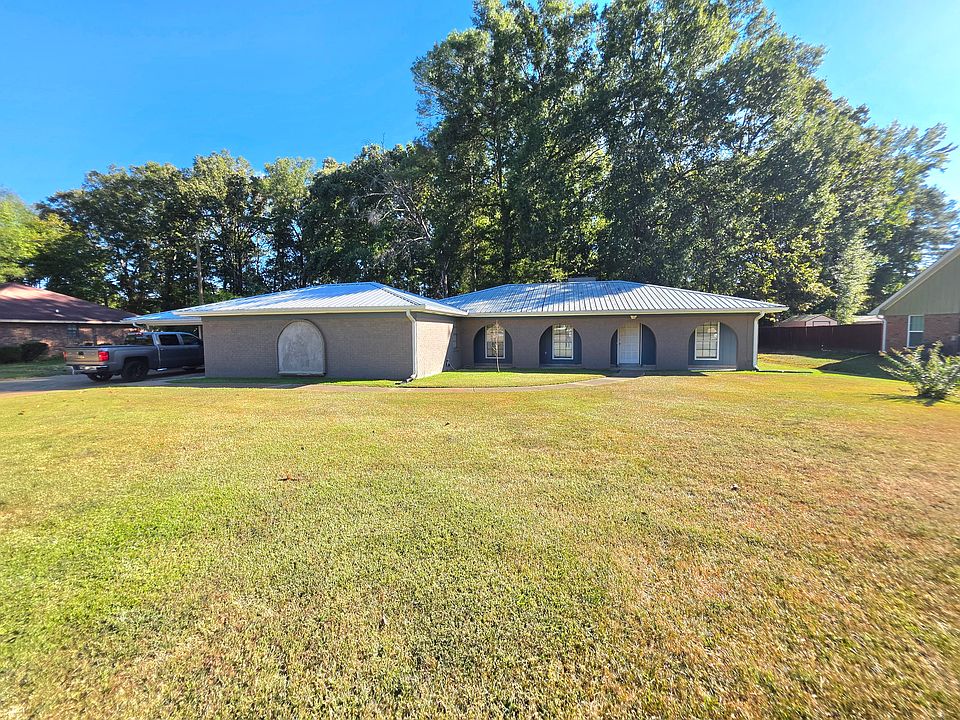 1st image of 108 Shelton Dr