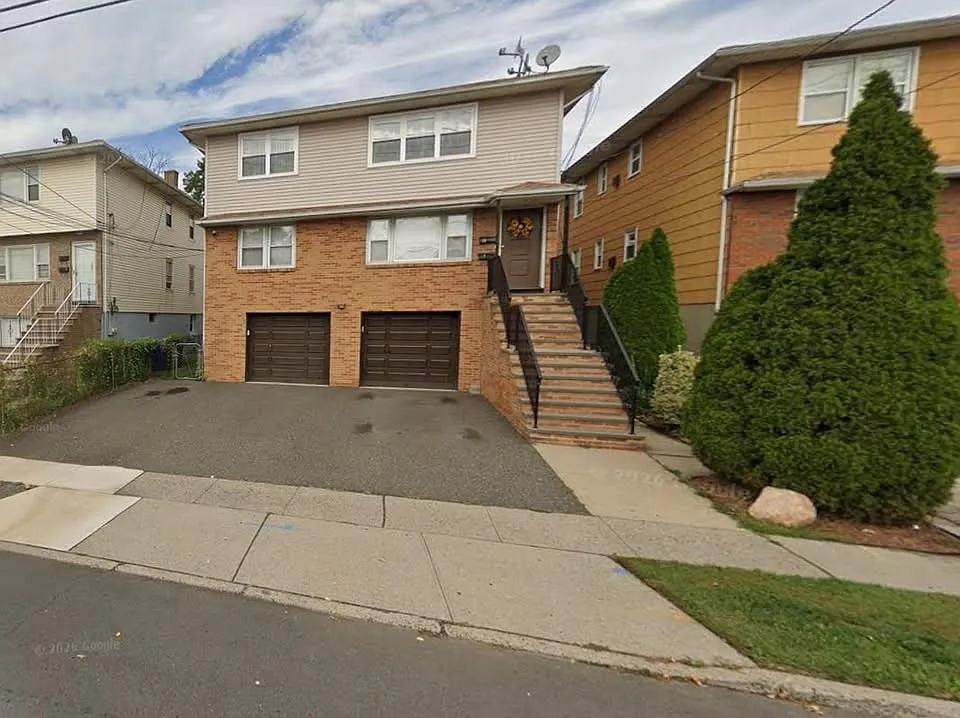 104 W Linden Ave #2