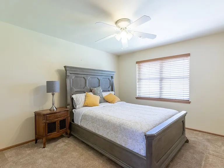 2609 Madison Ave — Photo 18
