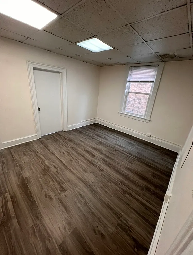 3 bed, $3,400 — Photo 3