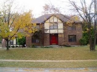 892 Oaknoll Dr, Springboro, OH