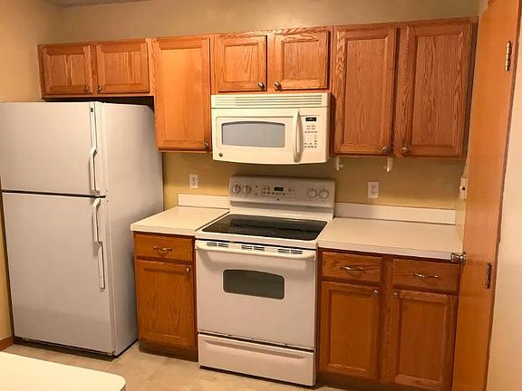 5th image of 1929 Southcross Dr #1202