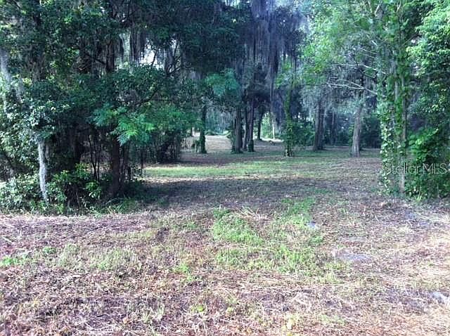 2nd image of 3689 Round Lake Rd