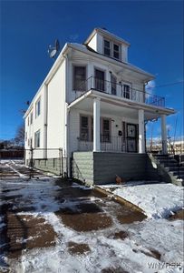 34 Earl Pl, Buffalo, NY, 14211