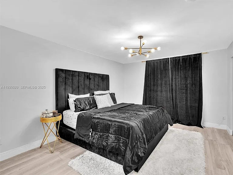 6747 Sienna Club Dr — Photo 9