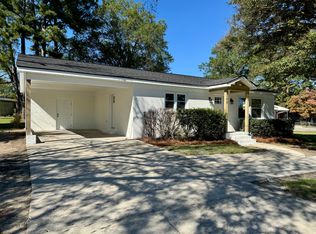 369 E South St, Coats, NC 27521