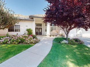 10906 Artist Ct, Bakersfield, CA 93312
