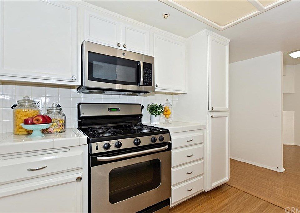 1st image of 4755 Templeton St APT 2102