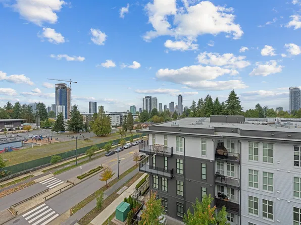 13963 105a Ave #624, Surrey, BC V3T 4N6