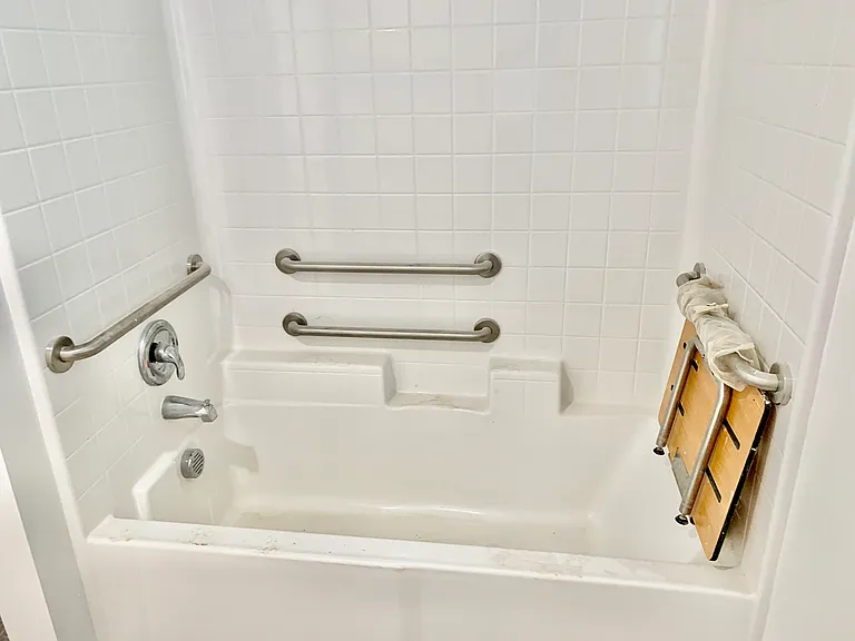 215 N Myrtle Ave #A11 — Photo 8