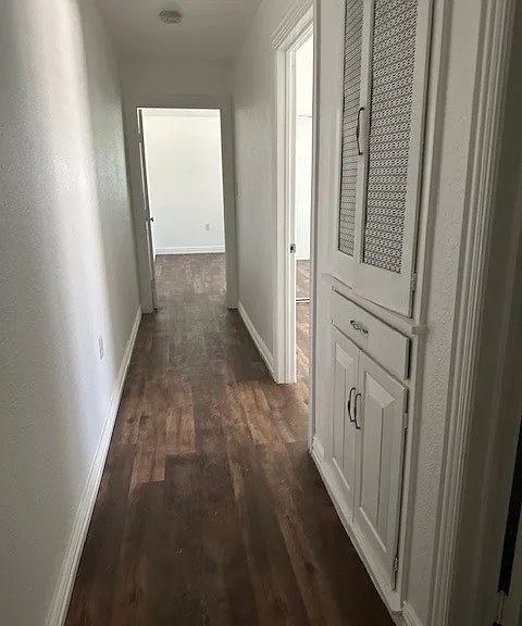 1008 Holiday Dr — Photo 7