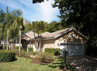 25058 Pinewater Cove Ln, Bonita Springs, FL 34134