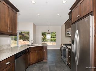 238 D St, Ramona, CA 92065
