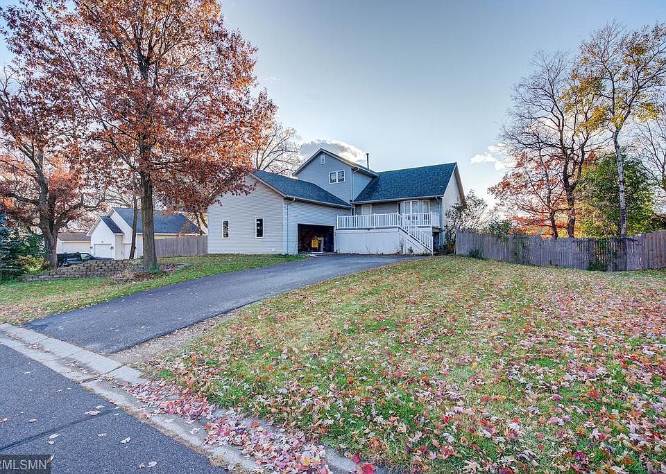 2nd image of 13417 Geneva Way