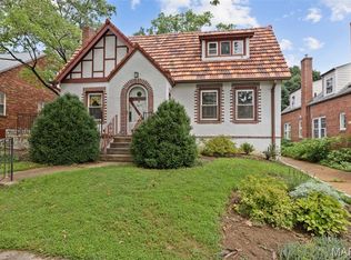 7469 Washington Ave, Saint Louis, MO