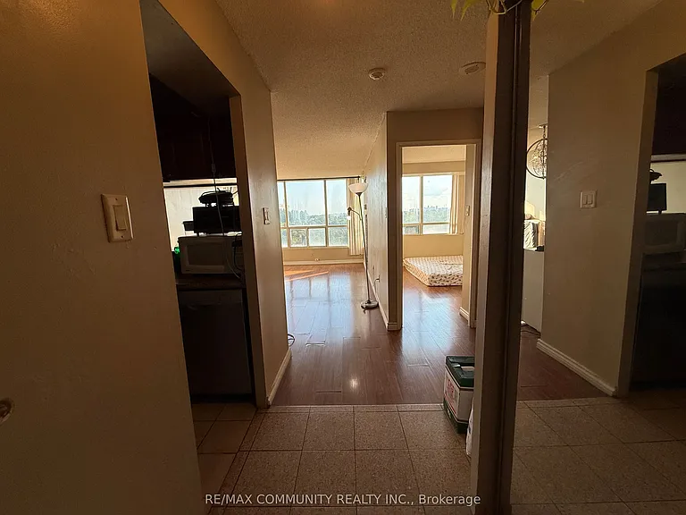 3050 Ellesmere Rd #1711 — Photo 3