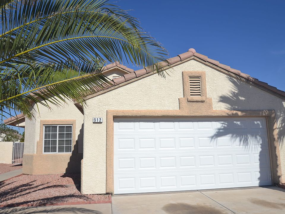 1st image of 912 Moore Oaks Ct