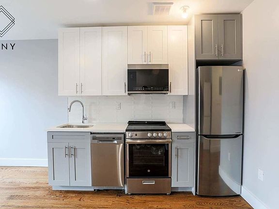2nd image of 591 Lafayette Ave #3A