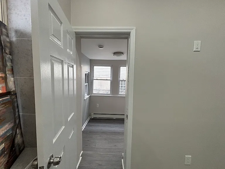 127-129 Fulton St #1 — Photo 14