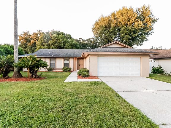 2nd image of 617 Rollingwood Ln