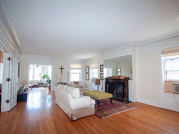 5th image of 1205 E Madison Park APT 3
