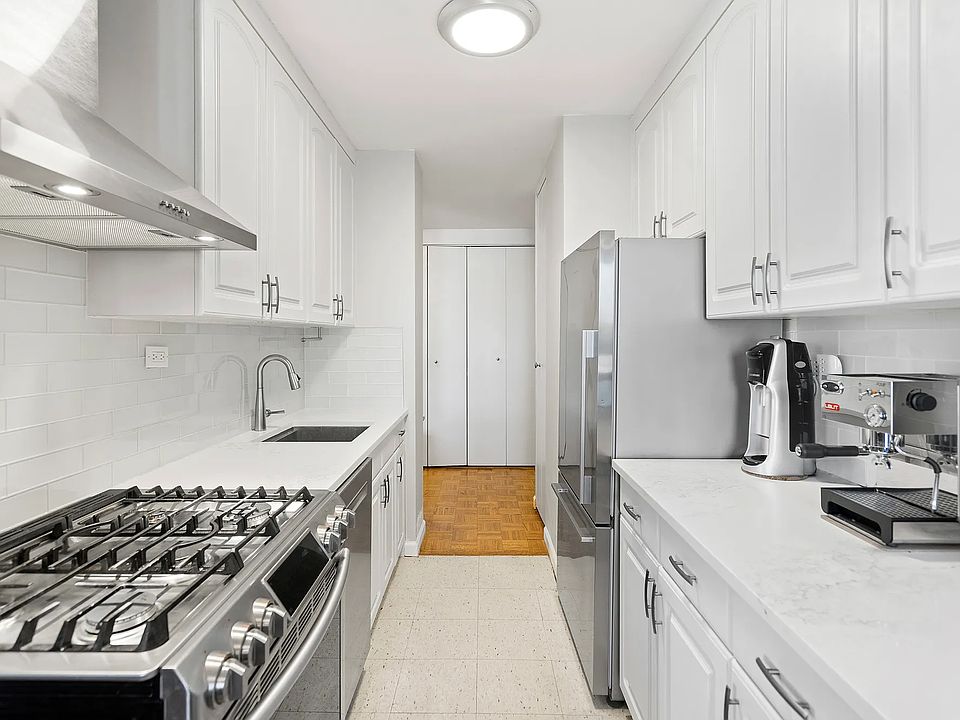 1st image of 1619 3rd Ave APT 14F