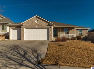 8160 Joshua Dr, Lincoln, NE 68507